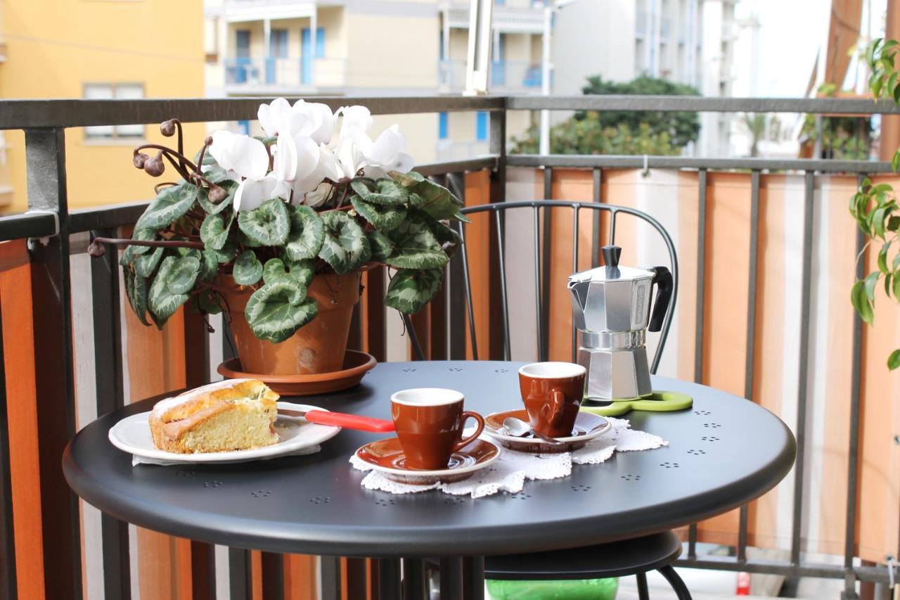 Casa Rinu' Bed & Breakfast Monopoli Eksteriør bilde